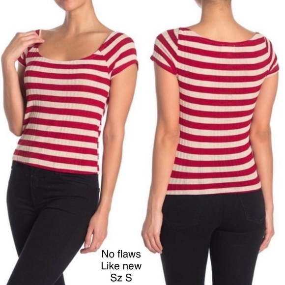 🚭 SMOKE AND PET FREE CLOSET 🚭 - Picture 15 of 16